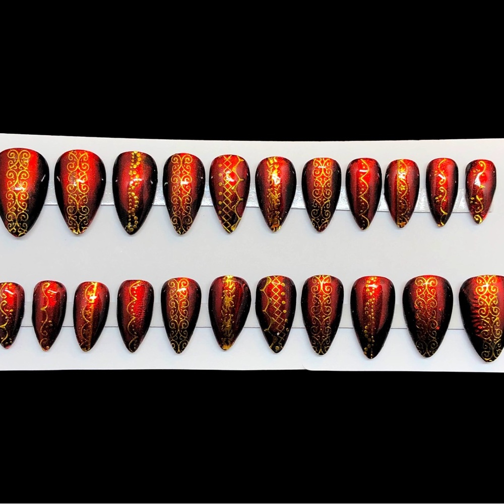 Handmade Custom Press On Nails Short Stiletto Black Red Metallic Gold Gel Nails